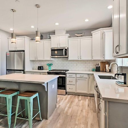 Ocean Shores Getaway With Fireplace And Hot Tub! Екстериор снимка