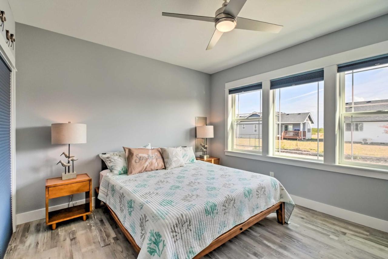Ocean Shores Getaway With Fireplace And Hot Tub! Екстериор снимка