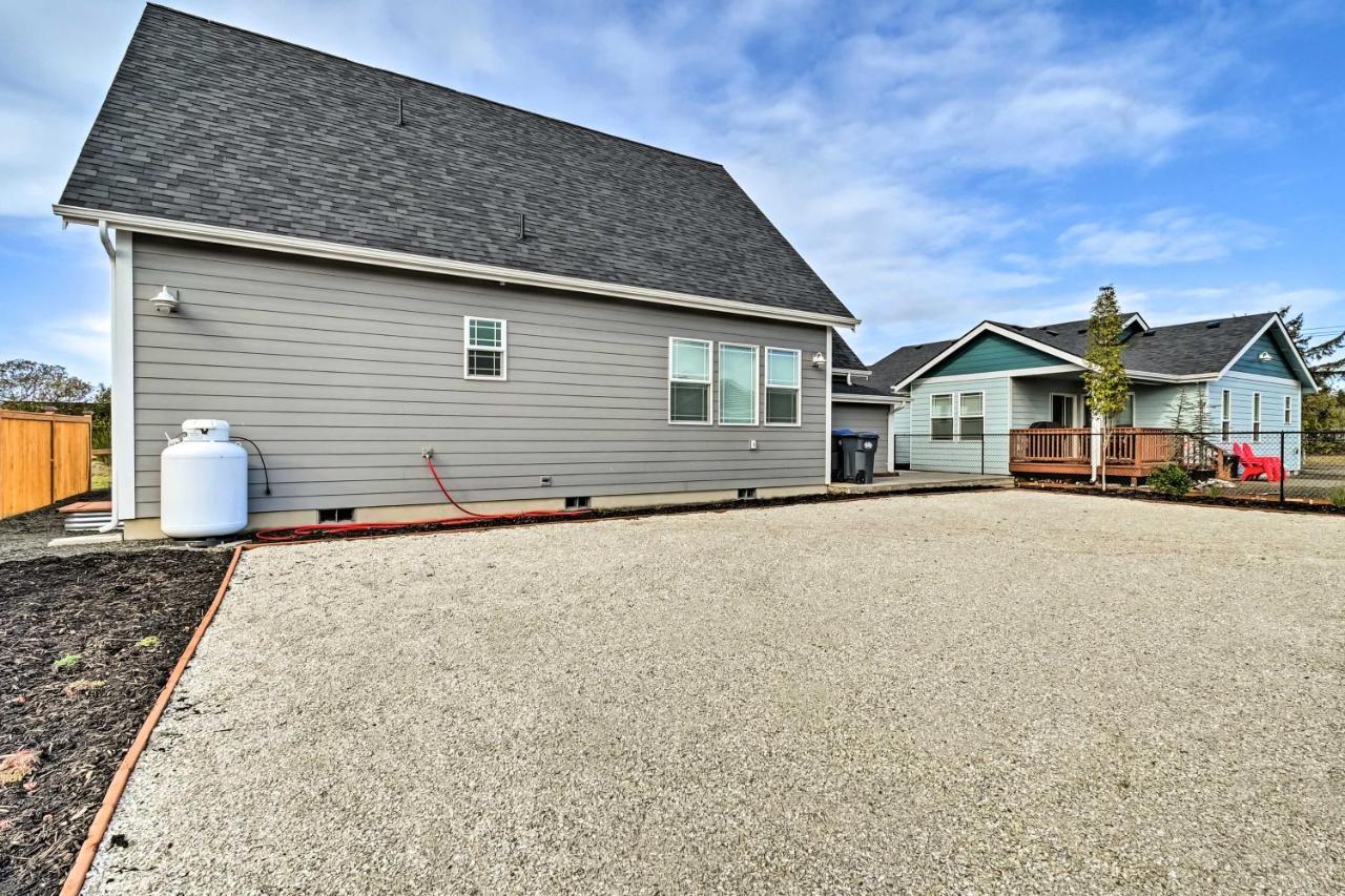 Ocean Shores Getaway With Fireplace And Hot Tub! Екстериор снимка